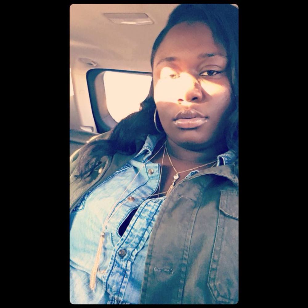 Meet your Posher, Latesha